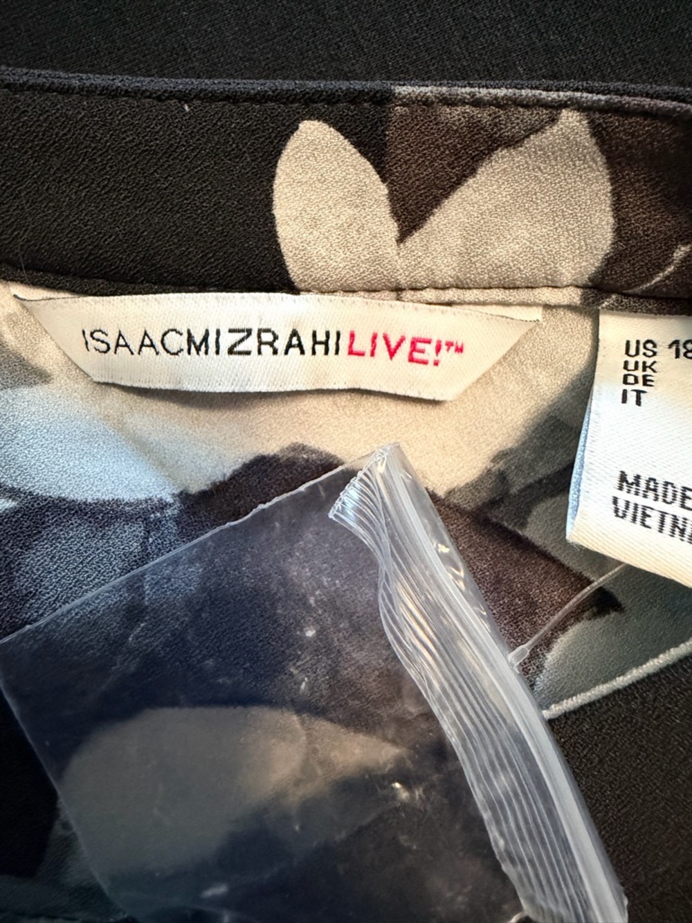 Isaac Mizrahi Black, White & Gray Floral Button-Front Jacket NWOT - Picture 5 of 7